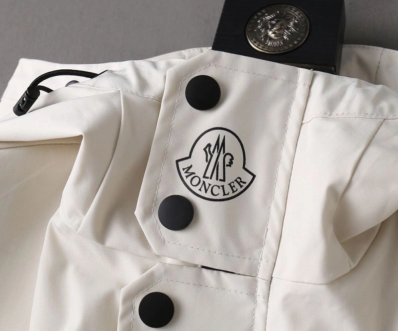 Attractive Moncler Outwear 141940