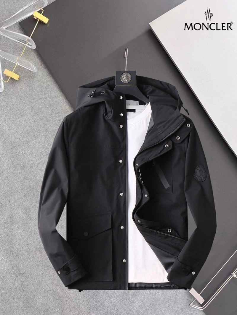 Moncler Outwear FashionForward 141946