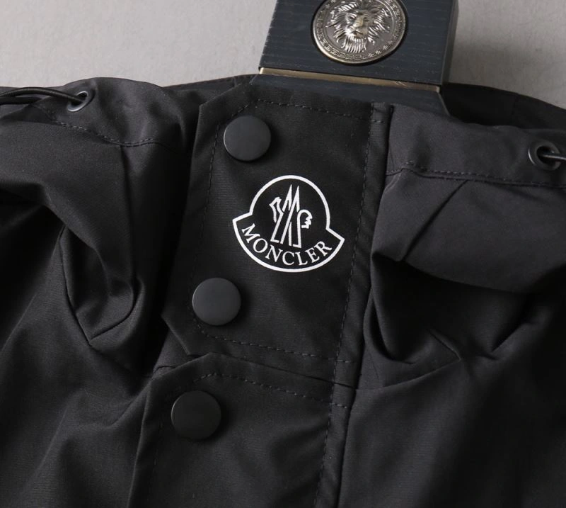 Moncler Outwear FashionForward 141946