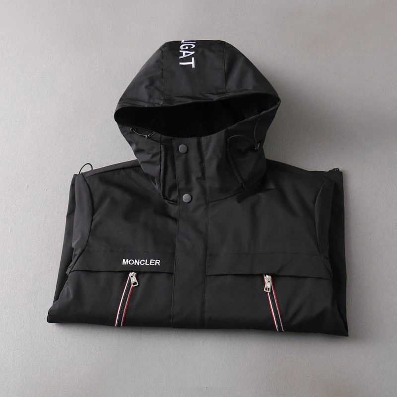 Moncler Outwear Trendsetting 141935