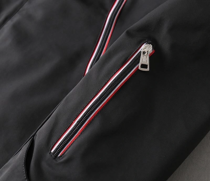 Moncler Outwear Trendsetting 141935