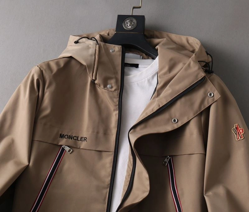 Moncler Outwear Stylish 141938