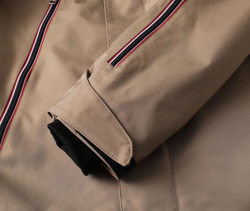 Moncler Outwear Stylish 141938