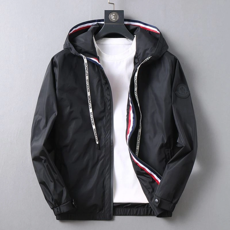 Moncler Outwear Stylish 141937