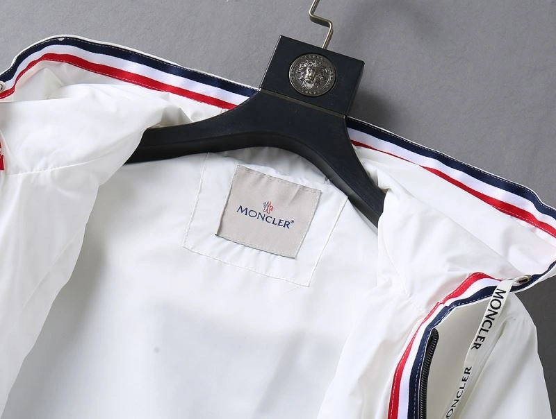 Moncler Outwear RelaxedFit 141936