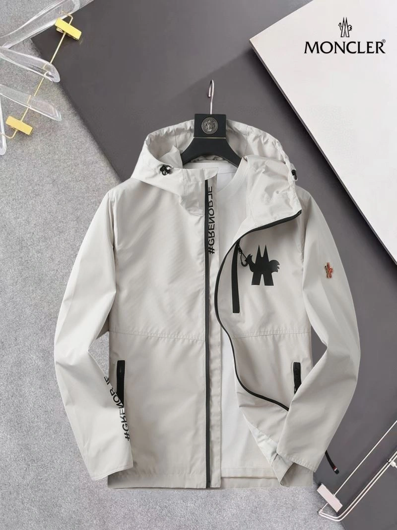Moncler Outwear FreshLook 141931