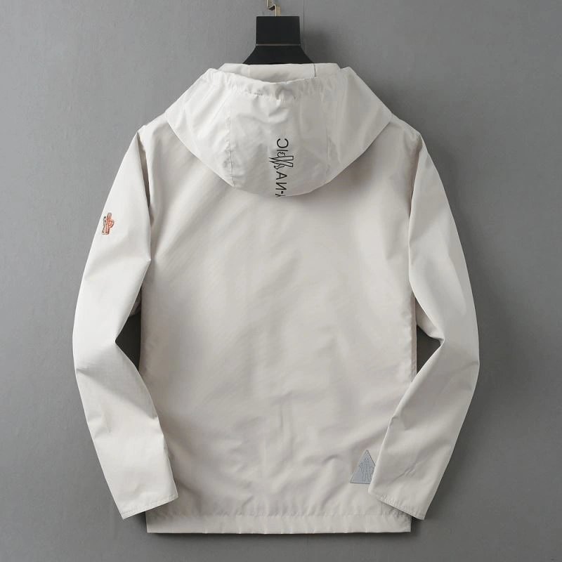 Moncler Outwear FreshLook 141931