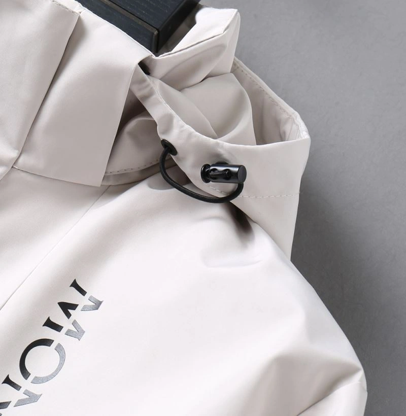Moncler Outwear ComfortFit 141929