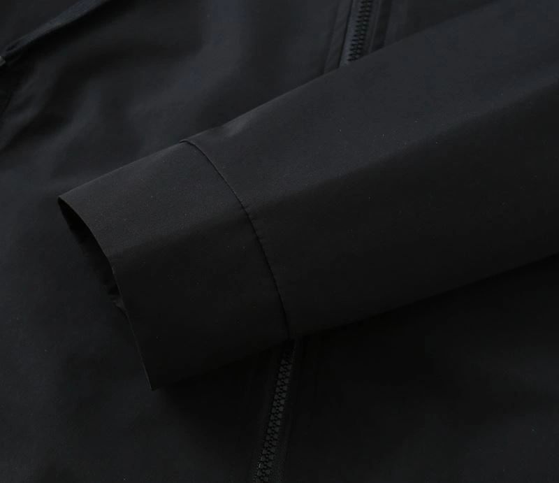 Moncler Outwear Stretchable 141922