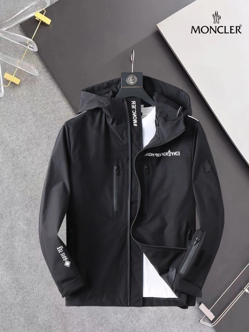 Moncler Outwear Timeless 141930