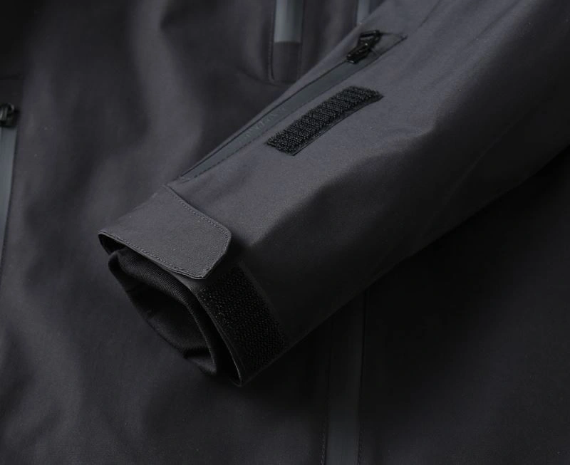 Moncler Outwear Timeless 141930