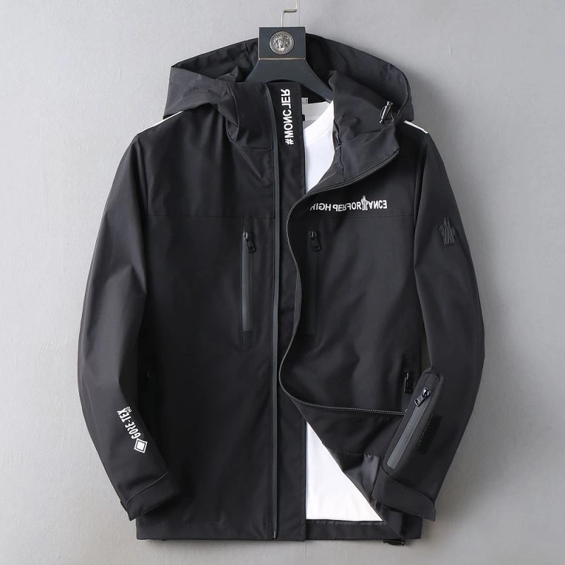 Moncler Outwear Timeless 141930