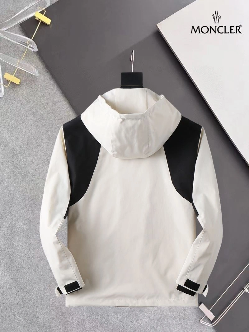 Moncler Outwear StreetReady 141928
