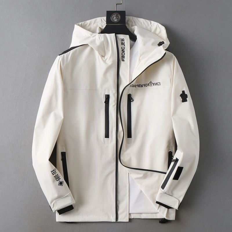 Moncler Outwear StreetReady 141928
