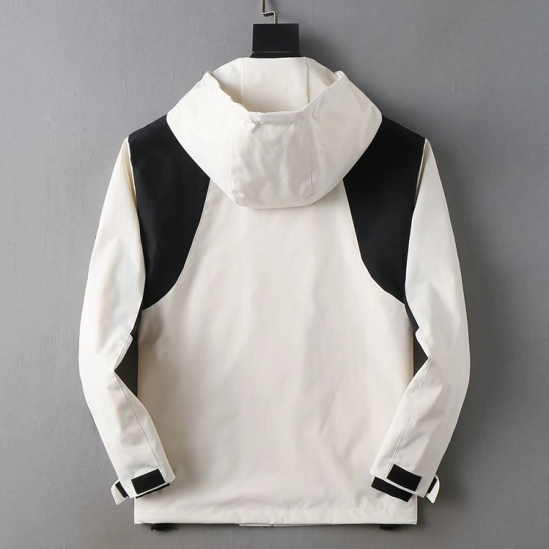 Moncler Outwear StreetReady 141928
