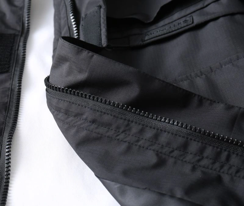 EasyMatch Moncler Outwear 141916
