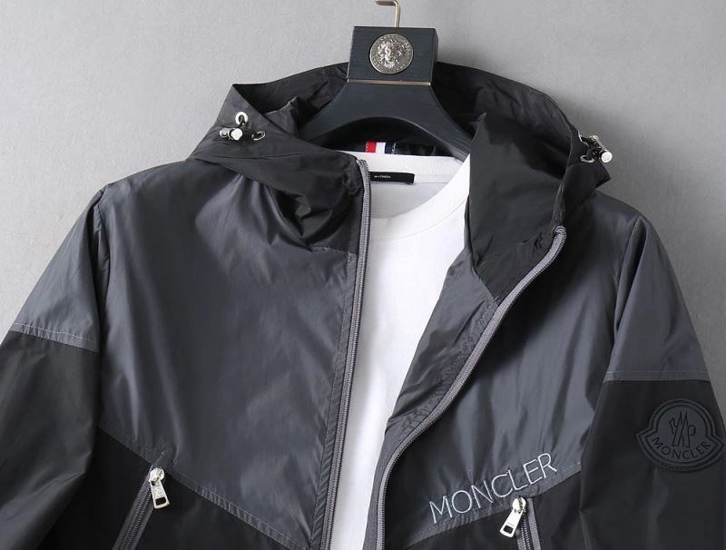 Moncler Outwear Unique 141927