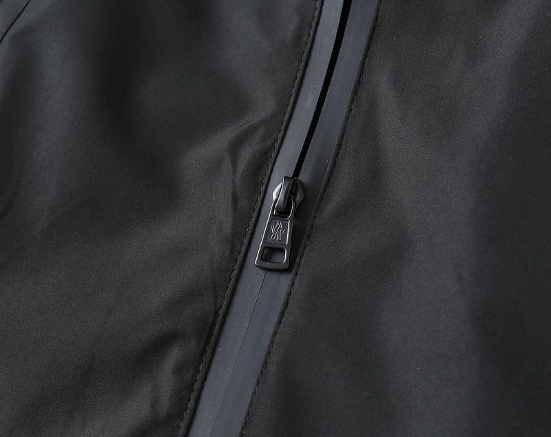 Reliable Moncler Outwear 141911