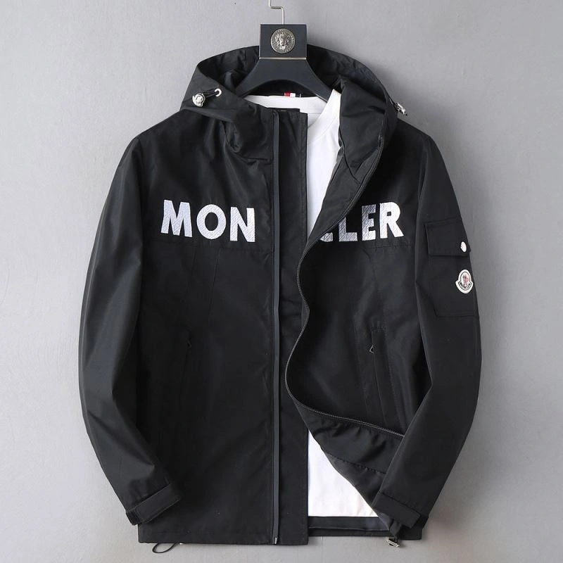Reliable Moncler Outwear 141911
