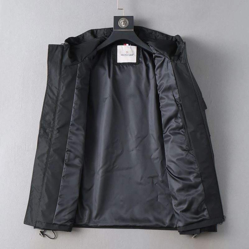 Reliable Moncler Outwear 141911