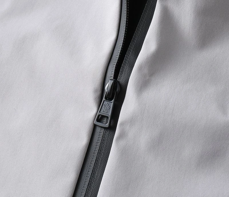 Moncler Outwear GoodFit 141912