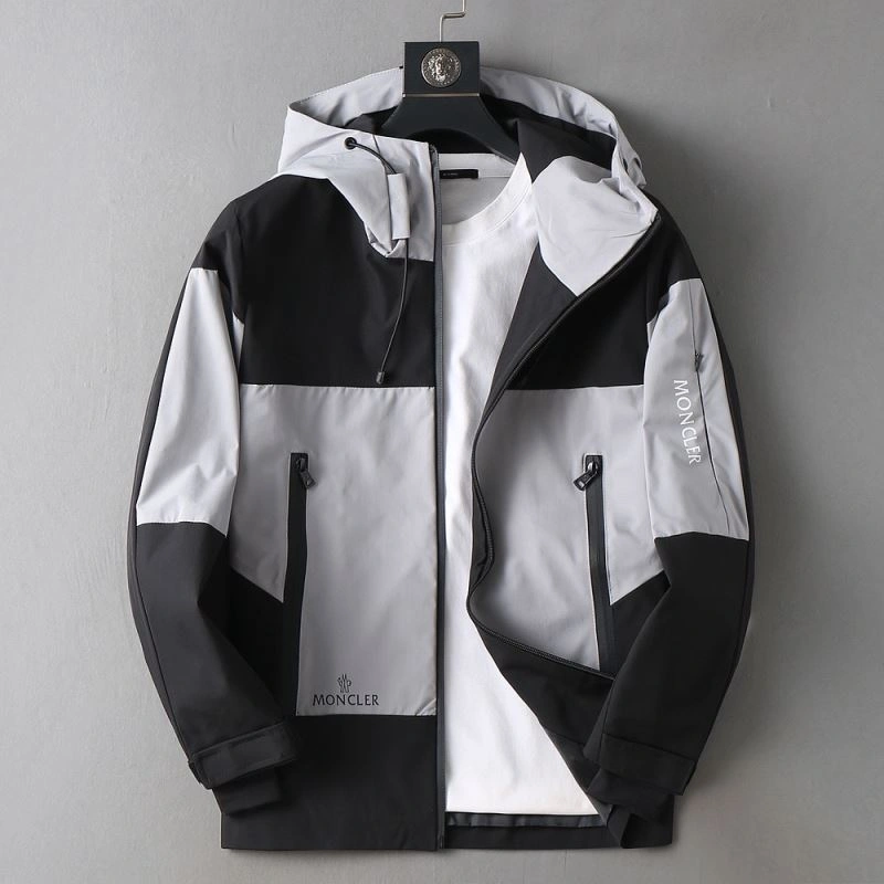 Moncler Outwear GoodFit 141912