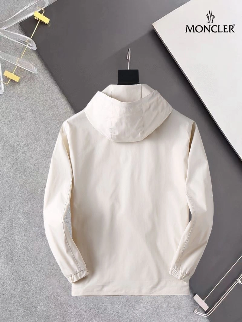 Tailored Moncler Outwear 141919