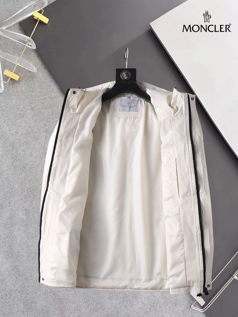 Tailored Moncler Outwear 141919
