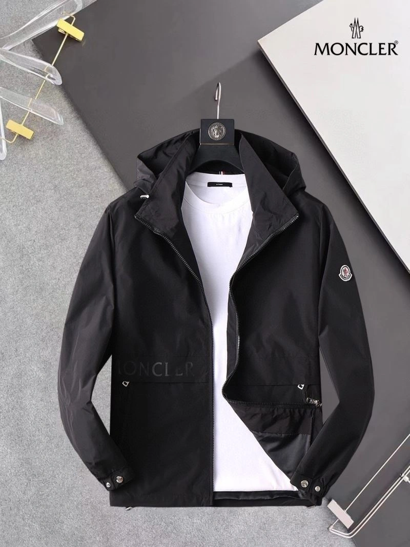 HighPerformance Moncler Outwear 141926
