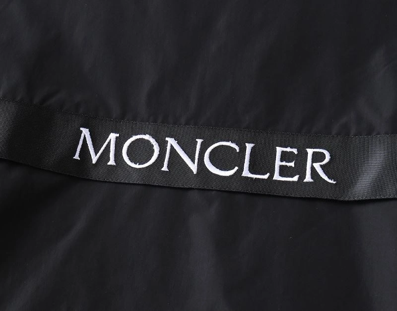 Moncler Outwear Attractive 141920