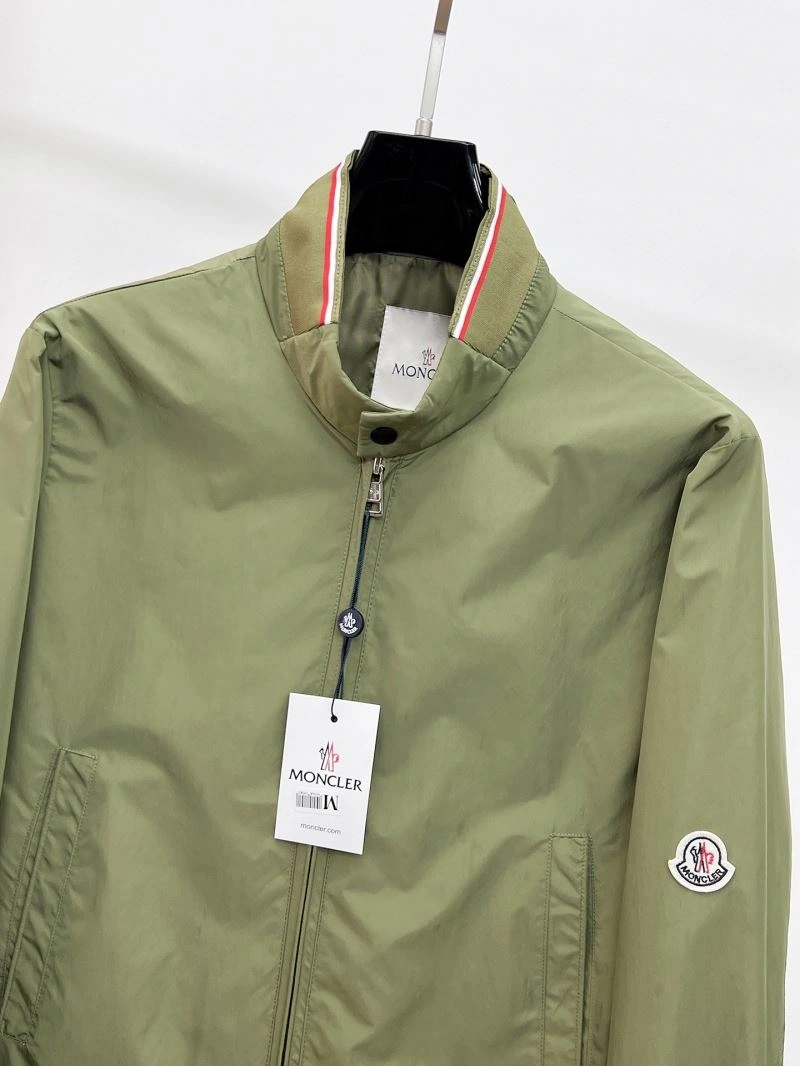Moncler Outwear Durable 141909