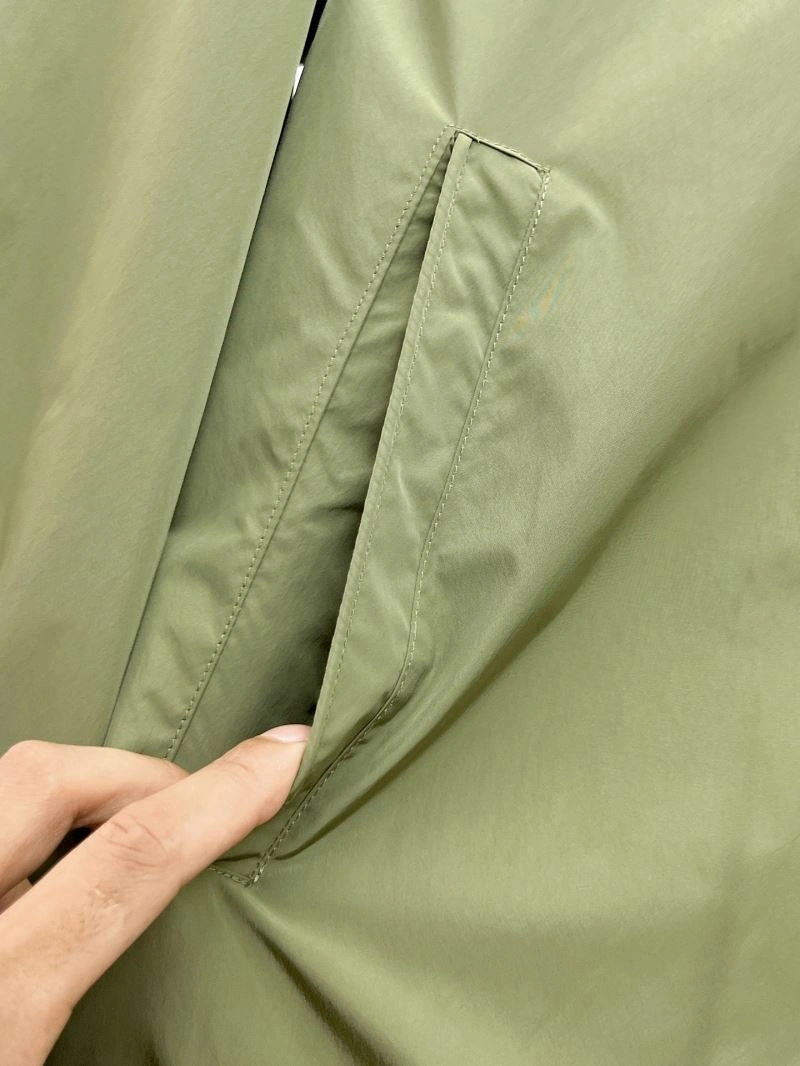 Moncler Outwear Durable 141909