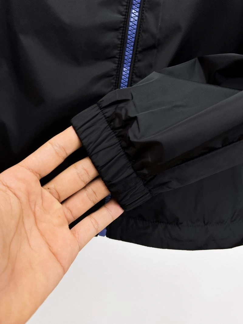 Modern Moncler Outwear 141898