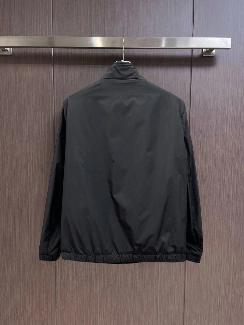 Compact Moncler Outwear 141908