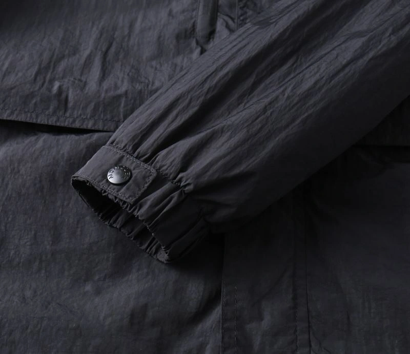 Classic Moncler Outwear 141915