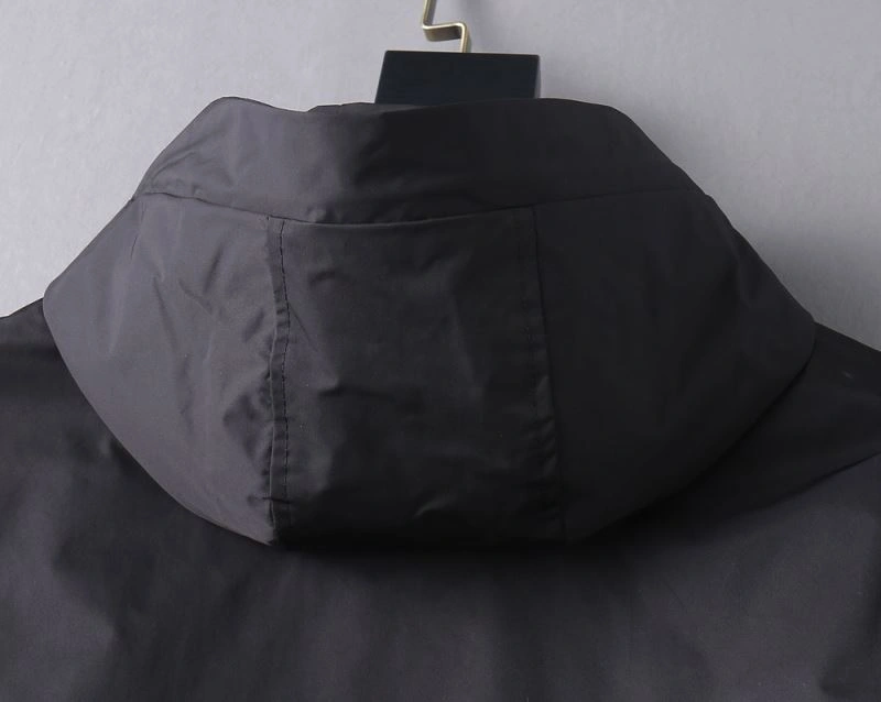 Reliable Moncler Outwear 141901