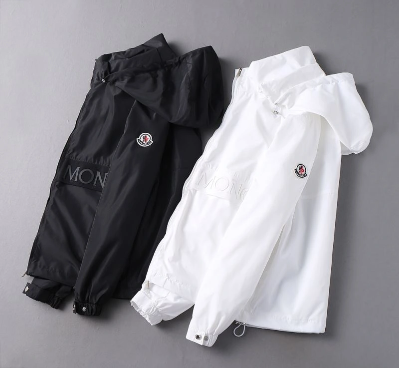 Vibrant Moncler Outwear 141899