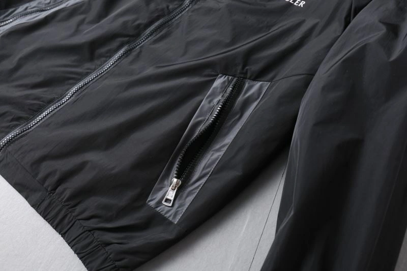 Moncler Outwear Sustainable 141896