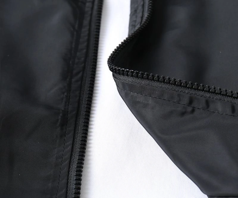 Trendy Moncler Outwear 141932