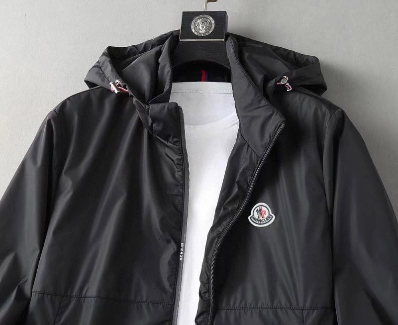 Youthful Moncler Outwear 141883
