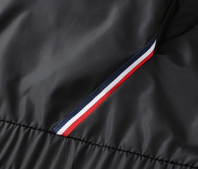 Youthful Moncler Outwear 141883