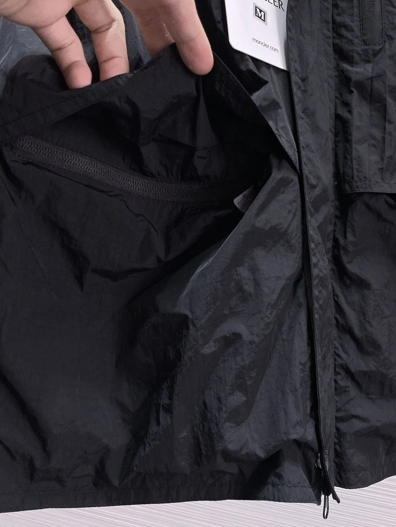 MoistureWicking Moncler Outwear 141887