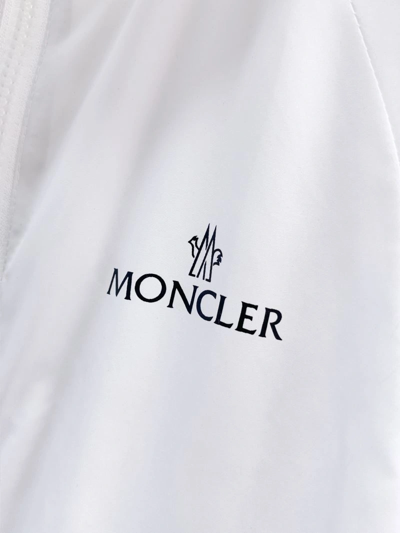 SmartChoice Moncler Outwear 141880