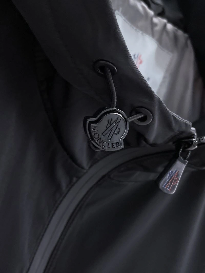 Moncler Outwear HighPerformance 141886