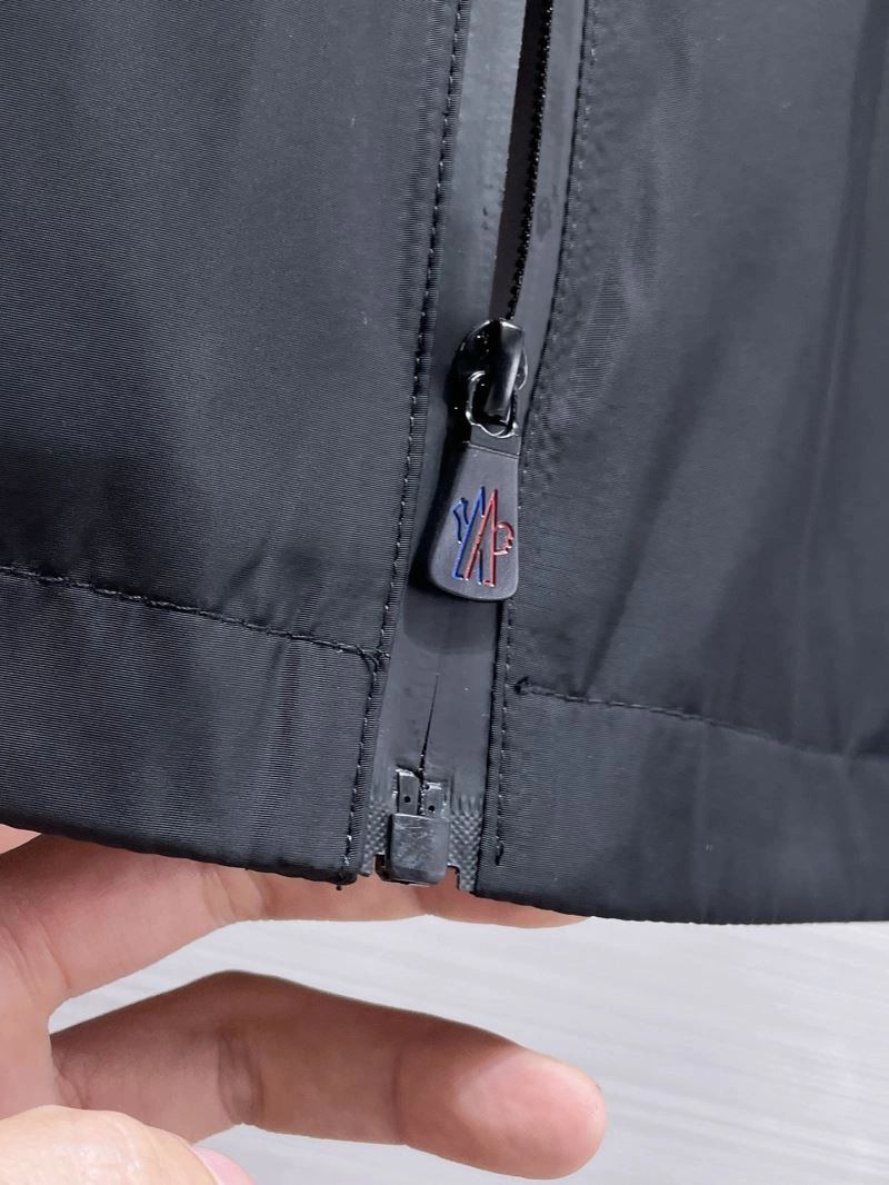 Moncler Outwear HighPerformance 141886