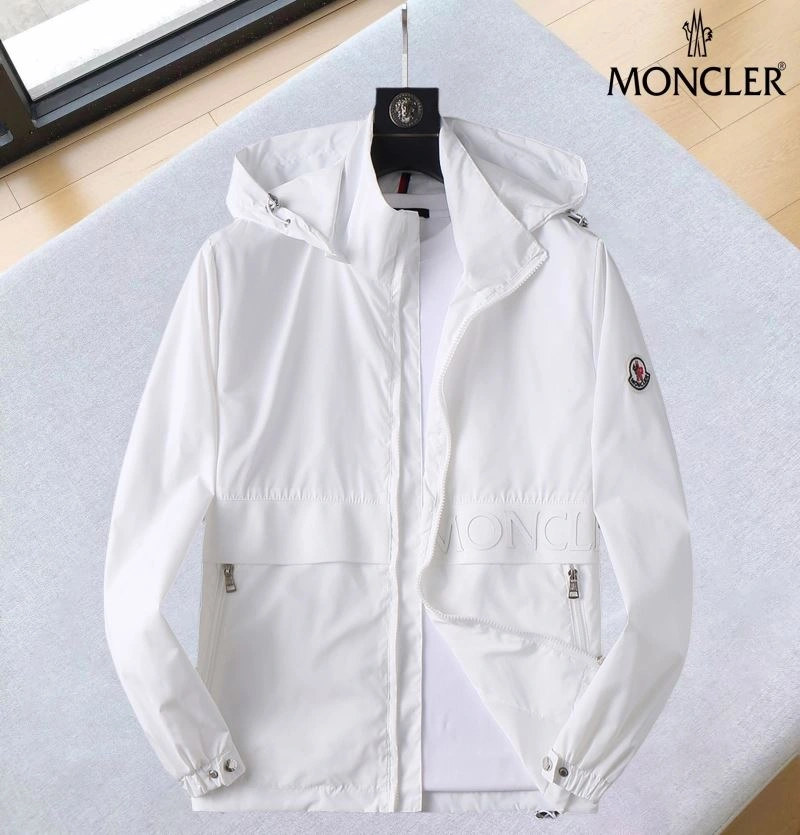 Moncler Outwear FlexibleFit 141873