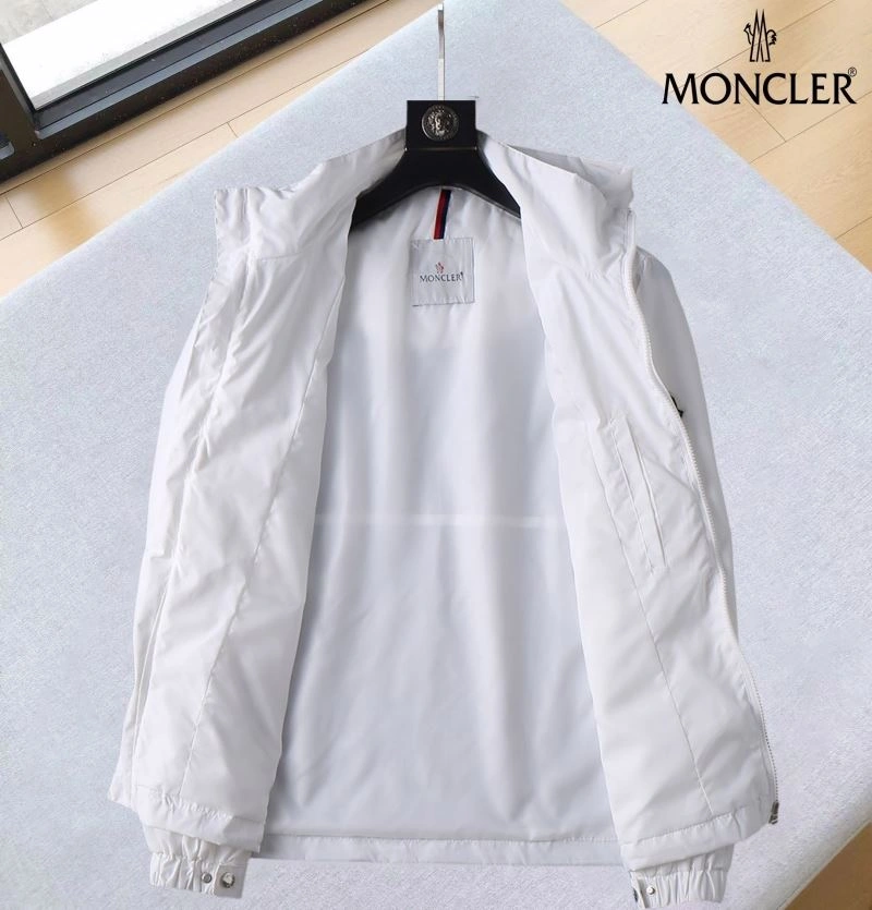 Moncler Outwear FlexibleFit 141873