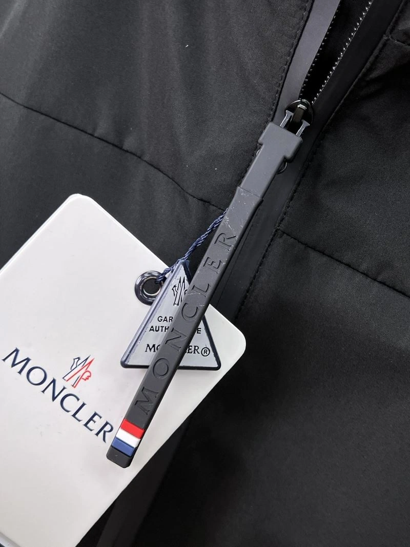 Tailored Moncler Outwear 141893