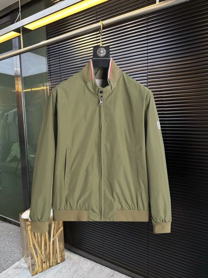 Moncler Outwear Cozy 141884