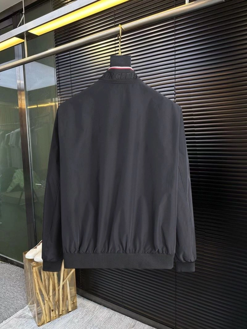 Moncler Outwear Cozy 141884